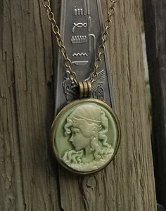 Victorian Style Cameo Pendant, Green Cameo, bronze antique goldtone, Steampunk - Picture 1 of 7