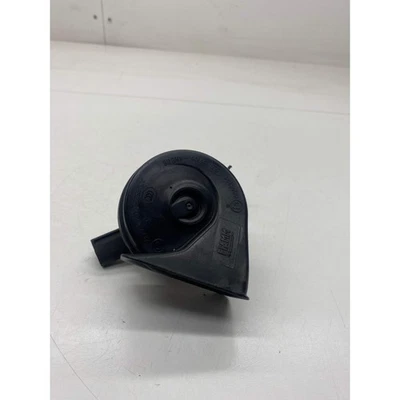 Volkswagen Golf R horn and bracket MK7 VW 2015 - Image 1 of 4