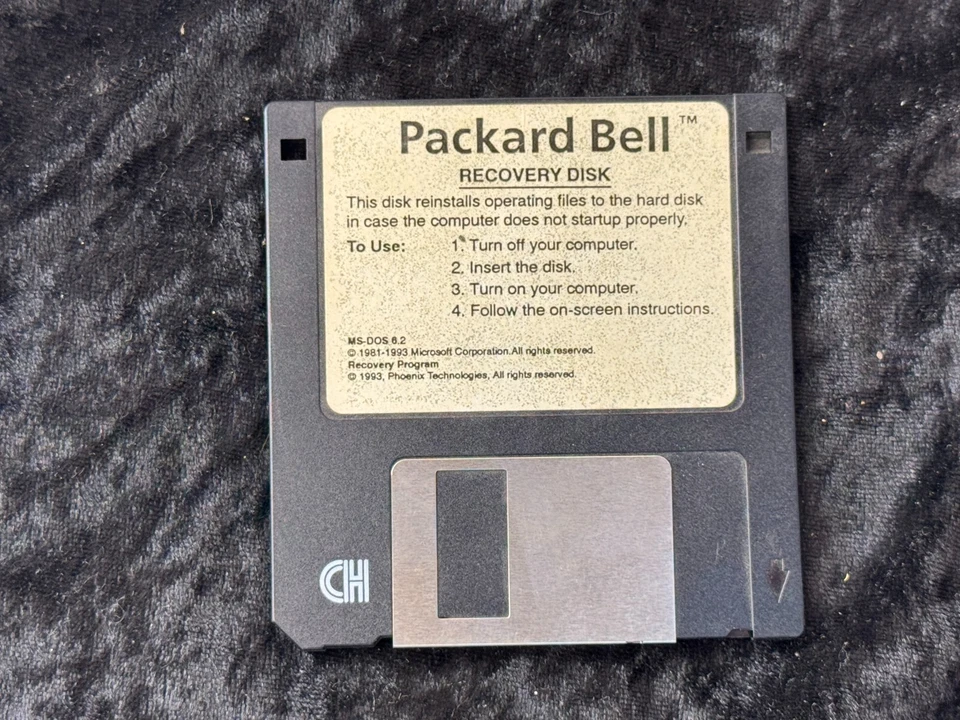 Package Bell Recovery Disk MS-DOS 6.2 Phoenix Tech Recovery Program 3.5 Media - Image 1 of 1