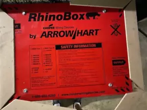 Used COOPER WIRING RB3001A RHINO BOX ELECTRICAL POWER BOX CENTER 50A 120/240 V - Picture 1 of 6