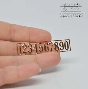 Juego de números de casa en miniatura 1:12 para casa de muñecas, oro AZ HW1147 - Imagen 1 de 3
