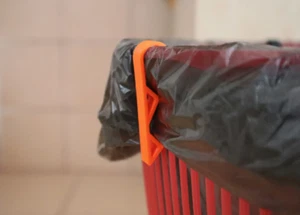 Trash Bag Clip - Pack of 6 | Trash Bag Holder | Bag Clip | Bag Mount to Trash - Picture 1 of 10
