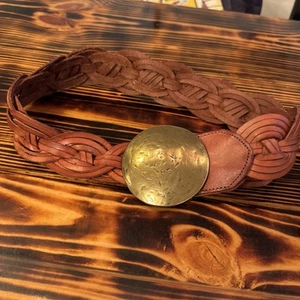 Vintage breiter geflochtener Ledergürtel kleine goldfarbene Boho Schnalle - Bild 1 von 6