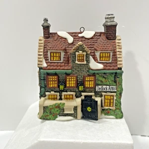 1994 Department 56 Classic ORNAMENT Series Charles Dickens DEDLOCK ARMS in Box - Picture 1 of 10