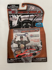 RACE WINNER Martin Truex Jr #78 Vegas Kobalt 2017 Wave 11 Bass Pro Shops Raced