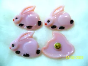 CZECH GLASS BUTTONS (4 PCS) 1" (26mm) RABBIT PINK - Picture 1 of 1