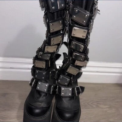 demonia swing 815 Foto 1 de 4