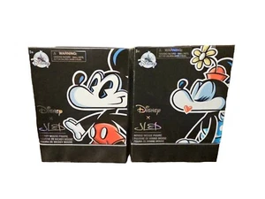 Disney Parks 2023 Disney X Joe Ledbetter JLED Mickey und Minnie Vinyl Figur - Bild 1 von 5