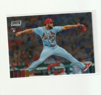 L4 2020 Stadium Club Chrome Junior Fernandez Rookie #105 Cardinals - Image 1 of 2