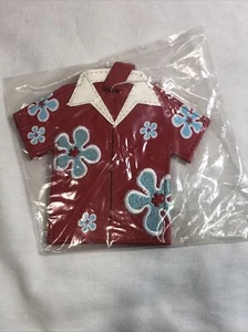 NEW Russ Berrie Luggage Tag Red Hawaiian Tropical Shirt 5"x5" Get Outta Town - Picture 1 of 3