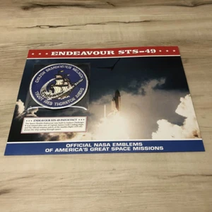 Vintage Official NASA Emblem Patch ENDEAVOUR STS-49 With Mission Data Card - Picture 1 of 3