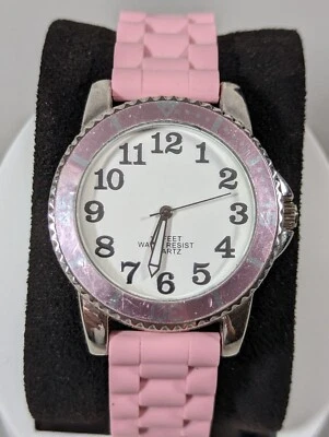 Reloj esfera blanca bisel rosa redondo tono plata caja correa silicona rosa Foto 1 de 4