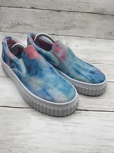 Nine West Women’s  Canvas Sneakers Size 7 Blue  Denim  Tie Dye Shoes - Picture 1 of 17
