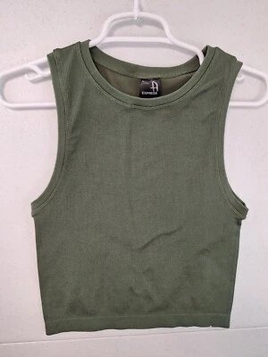 Camiseta sin mangas recortada Express para mujer L/XL verde cactus contorno corporal costilla sin costuras cuello alto Foto 1 de 3