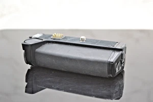 Olympus HLD-6P Battery Grip for OM-D E-M5 - Picture 1 of 7