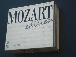 4CD Box-Set: Mozart Edition - Limitierte Auflage DDD Klavierkonzerte Symphonien - Bild 1 von 5