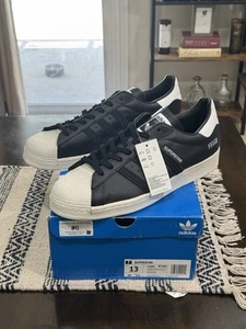 Größe 13 - Adidas Superstar Größenetikett - Core Black. Nagelneu - Bild 1 von 6
