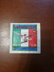CALCIATORI 1976-77 Panini bustina piena sigillata sealed - Foto 1 di 2