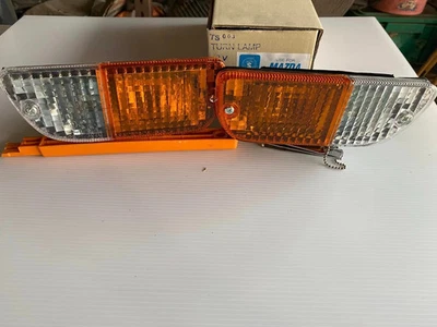 PARA MAZDA 808 SAVANNA RX3 RX4 929 S102A S124A LUCES INTERMITENTES DELANTERAS DERECHA-IZQUIERDA Foto 1 de 3