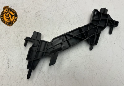 2014-2016 PARAGOLPES DELANTERO DERECHO SOPORTE MONTAJE FARO FABRICANTE ORIGINAL 48 km Foto 1 de 4