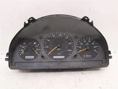 Used Speedometer Gauge fits: 2004 Mercedes-benz Mercedes ml-class 163 Type clust Foto 1 de 4