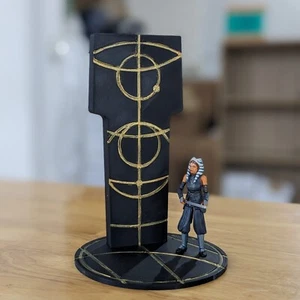 Peridea Wall for 3.75 in (1:18) Figure Diorama (Painted) - Picture 1 of 8