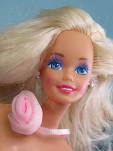 vtg PJ Sweet Roses 1983 Barbie DOLL Clothes-Rosette Rose Choker Ribbon Necklace - Picture 1 of 2