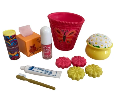 NUEVO American Girl Julie Groovy Baño 11 piezas LOTE Cesta de basura Jabón en polvo Pañuelo+ Foto 1 de 4