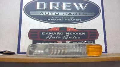 Front TURN SIGNAL BLAZER S10/JIMMY Left 82 83 84 85 86 87 88 89 90 91 92 93 94 - Imagem 1 de 2