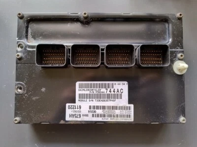 Jeep Commander 2006 programa gratuito 5,7 L AT ECU ECM PCM 56044675AK 56044744AC Foto 1 de 2