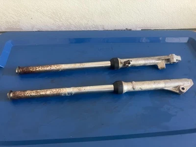 Yamaha PW80 1984 OEM suspensión delantera derecha izquierda horquillas amortiguadores 046 Foto 1 de 4