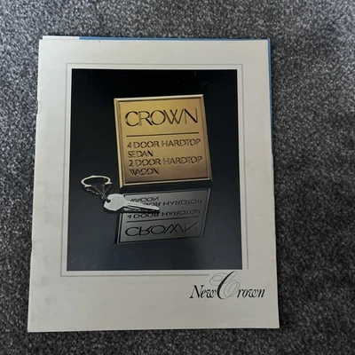 TOYOTA New Crown Wagon Saloon Car Sales Brochure - Japanese Language  - Image 1 of 4