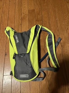 Camelbak Hydrobak 32 Oz 1 Liter Bag With Bladder & Bite Mouthpiece Hiking Pack - Picture 1 of 2