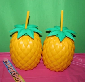 2 Plastic Yellow Pineapple Drink Sipper Containers With Straws 56 Oz 7" Tall - Picture 1 of 3
