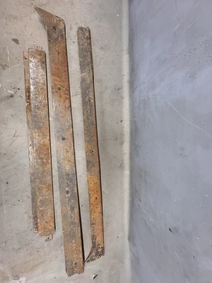 1968-1972 Oldsmobile Vista Cruiser Chevelle Cargo acabamento traseiro moldagem Tempest Back - Imagem 1 de 4