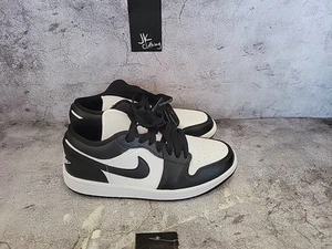 Air Jordan 1 Low Panda Dc0774 101 Wms 11.5/M 10 - Picture 1 of 8