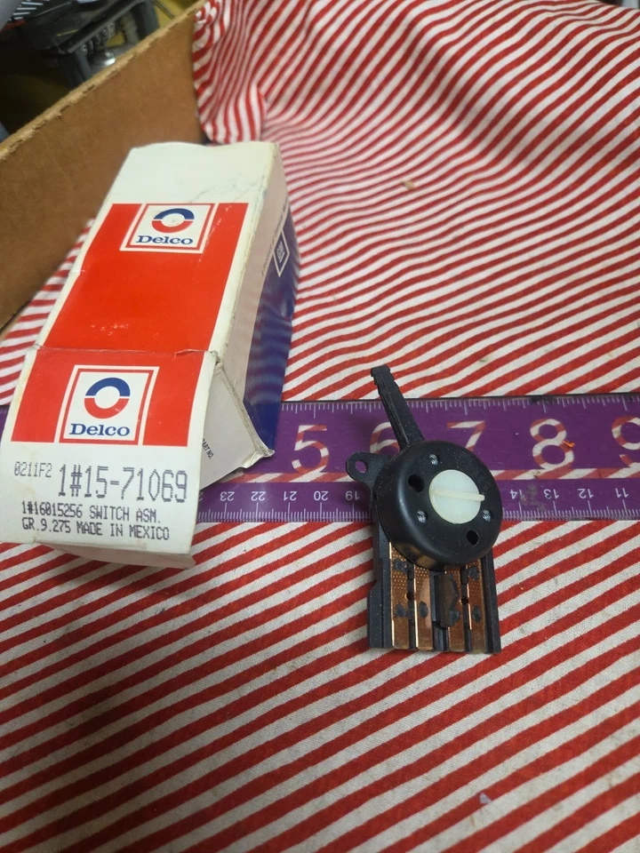 Interruptor de control de calefacción y aire acondicionado Delco 1982-87 Chevy Olds Pontiac Buick OEM GM Foto 1 de 4