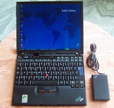Raro IBM ThinkPad X40, 12 pulgadas, Pentium 1,4 GHz, 1 GB de RAM, 40 GB mini HD, WiFi winXP x Foto 1 de 4