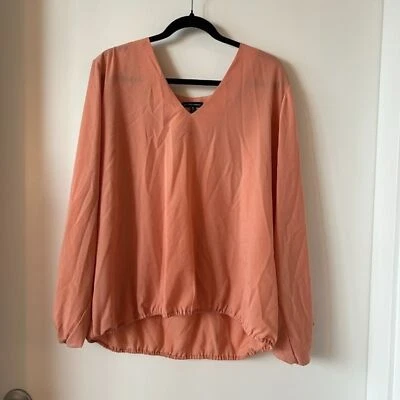 Top Universal Estándar Coral Manga Globo Talla Grande 2X Foto 1 de 4