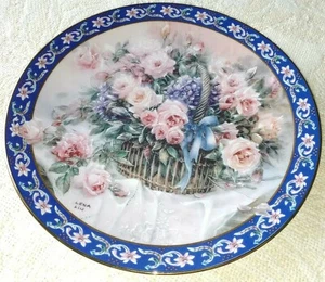 W.L. George Limited Edition Plate Lena Liu's Basket Bouquets Collection "Roses" - Picture 1 of 10