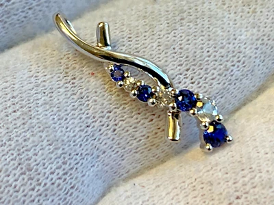 10K White Gold Pendant .86g Fine Jewelry Sapphire & Clear Color Stones Charm - Изображение 1 из 4