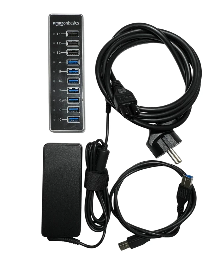 AmazonBasics - USB-A 3.1 con alimentatore - 65 W (20 V/3,25 A), Hub a 10 porte - Immagine 1 di 1