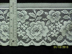 Borde de encaje - encaje plano de 6,5"w - diseño floral - verde claro como nuevo - Imagen 1 de 1