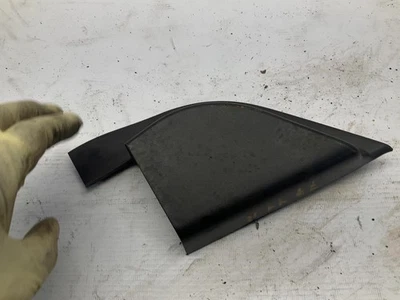 Chevrolet Sonic SDN 12-20 interior puerta delantera derecha moldura superior esquina Q Foto 1 de 4