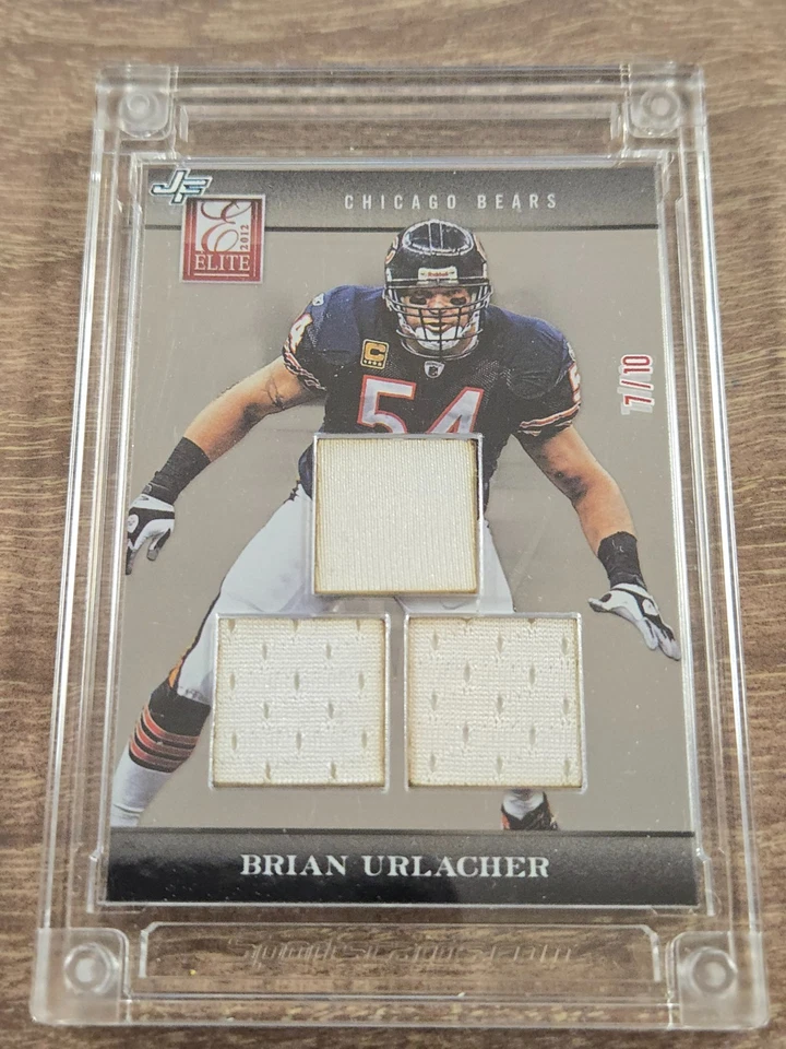 Brian Urlacher 2012 Panini Elite 2025 Jersey Fusion #7/10 - Image 1 of 1