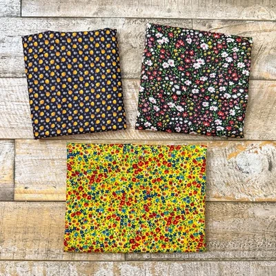 Vintage Calico Fabric Lot Small Tiny Floral Cranston Marcus Bros Remnants - Image 1 of 4