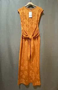 NWT ZARA Women Short Sleeve Round Neck Tied Jacquard Knit Midi Dress SZ M Orange - Picture 1 of 14