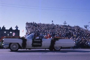 1964 Tournament Roses Parade Illinois Washington Pasadena CA Eisenhower Slides - Bild 1 von 12