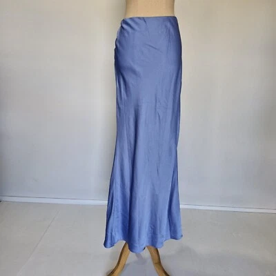 House of CB Clara Blue Bias Cut Satin Long Maxi Skirt Size L - Imagem 1 de 4