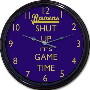 "Baltimore Ravens Fútbol Americano Cállate Es Tiempo de Juego Reloj de Pared NFL Hombre Cueva 10" - Imagen 1 de 1